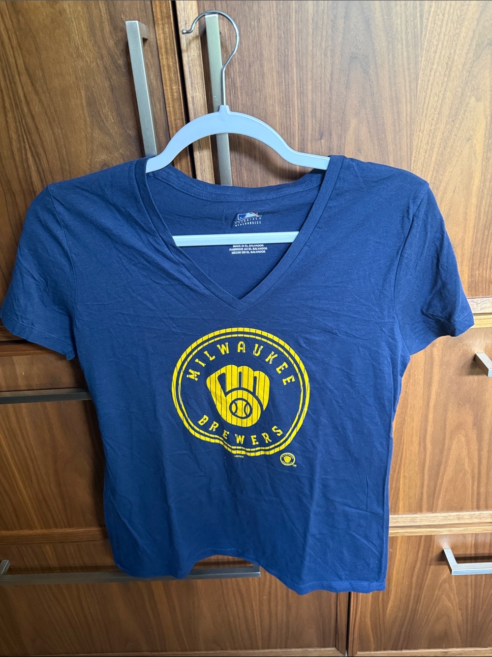 Women’s Genuine Merchandise Navy Blue Milwaukee Brewers Logo V-Neck Tee